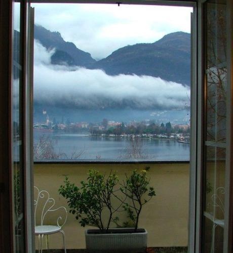 Residence Antico Crotto Porlezza Exterior foto